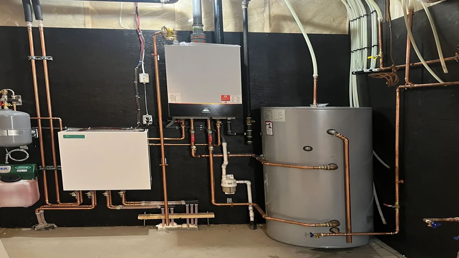 asement-Mechanical-Room-With-Boiler-System-And-Water-Tank